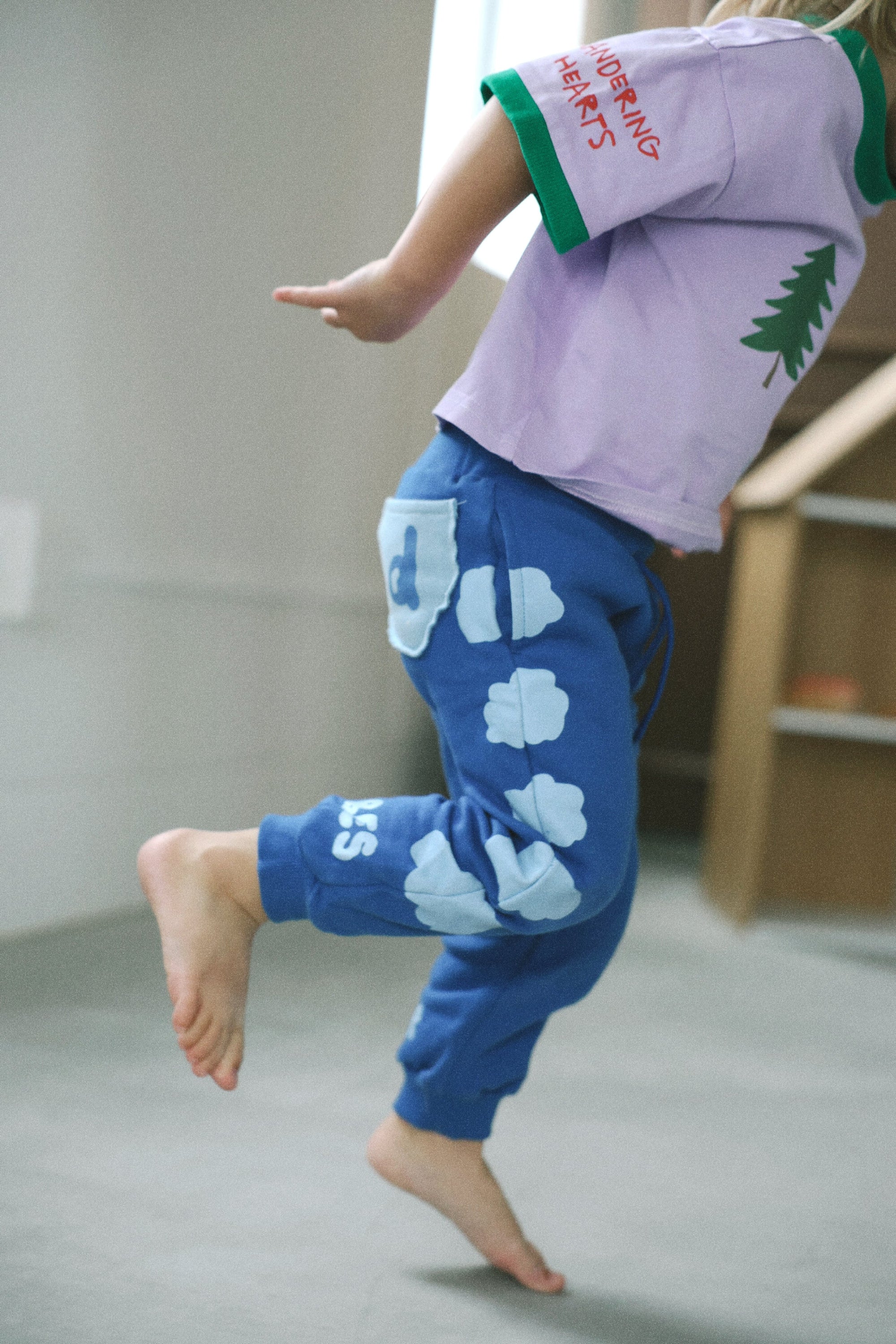 Kapua (Cloud) Trackies